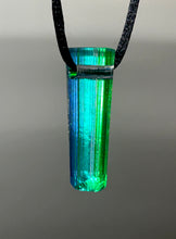 Emerald Dichroline Pendant