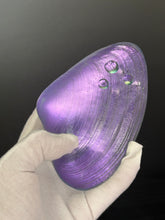 Amethyst Window Clam