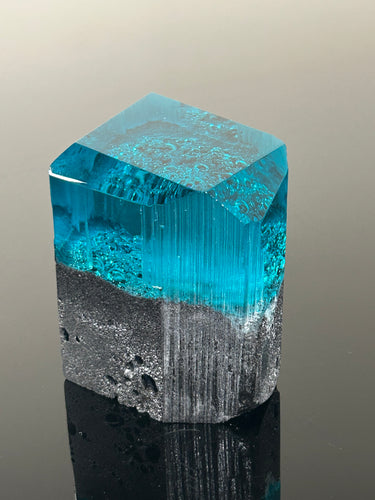 V Apatite #001